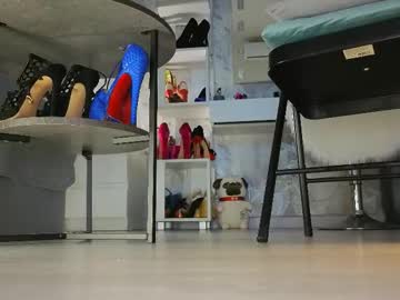 feet_heelss — 2025-10-27 13:38 feet_heelss — 2025-10-27 13:38