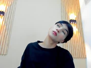 julii_rico — 2025-10-20 18:28 julii_rico — 2025-10-20 18:28