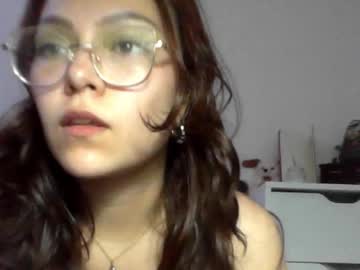 saryvelvet — 2025-10-28 04:44 saryvelvet — 2025-10-28 04:44